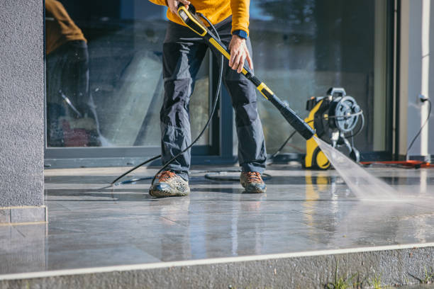 Best Playground Equipment Cleaning  in West Liberty, KY